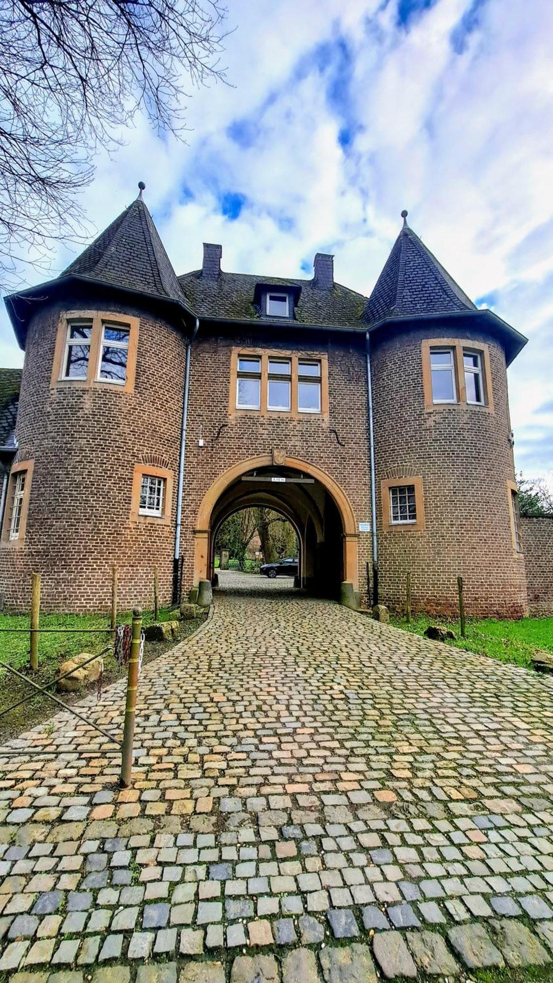 Apartments Am Schloss Rimburg Ubach-Palenberg Exterior photo